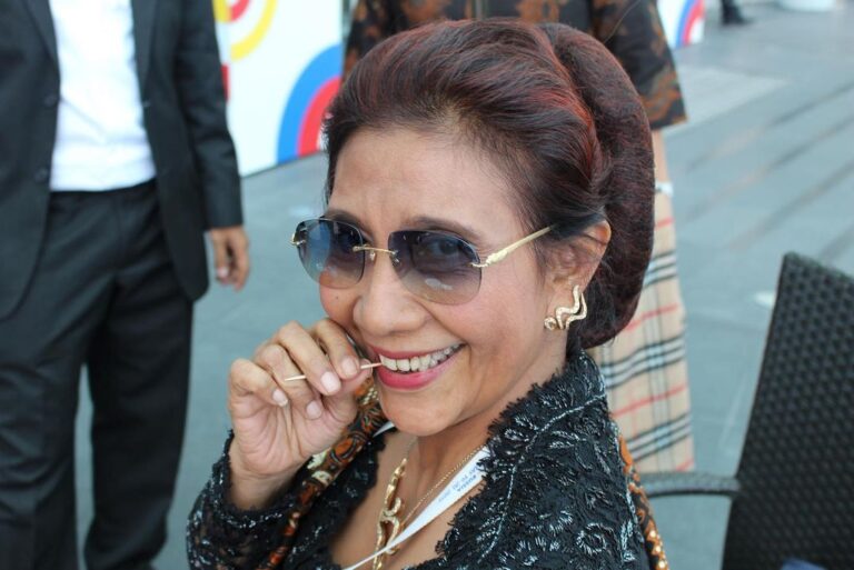 Kisah Inspiratif Susi Pudjiastuti, Sang Ratu Laut Indonesia